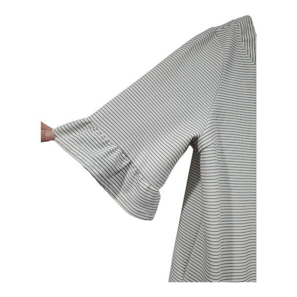 Doe & Rae Women's Short Flutter Sleeve Round Neck Striped Color Block Dress Sz L - Picture 3 of 13